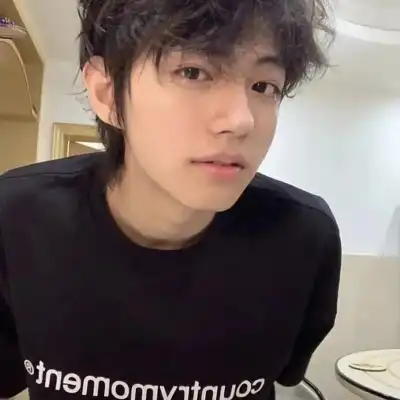段绮玉